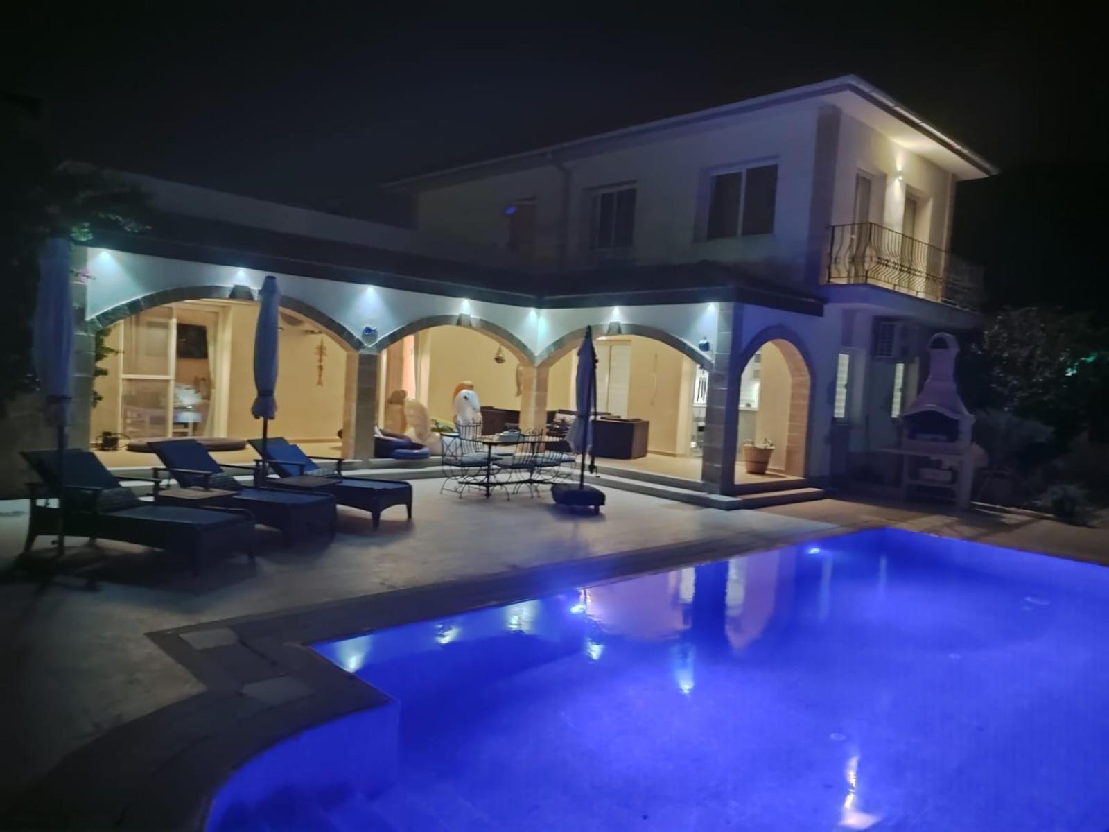 키레니아 Casa Santos Kyrenia 빌라 외부 사진