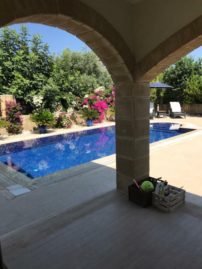 키레니아 Casa Santos Kyrenia 빌라 외부 사진